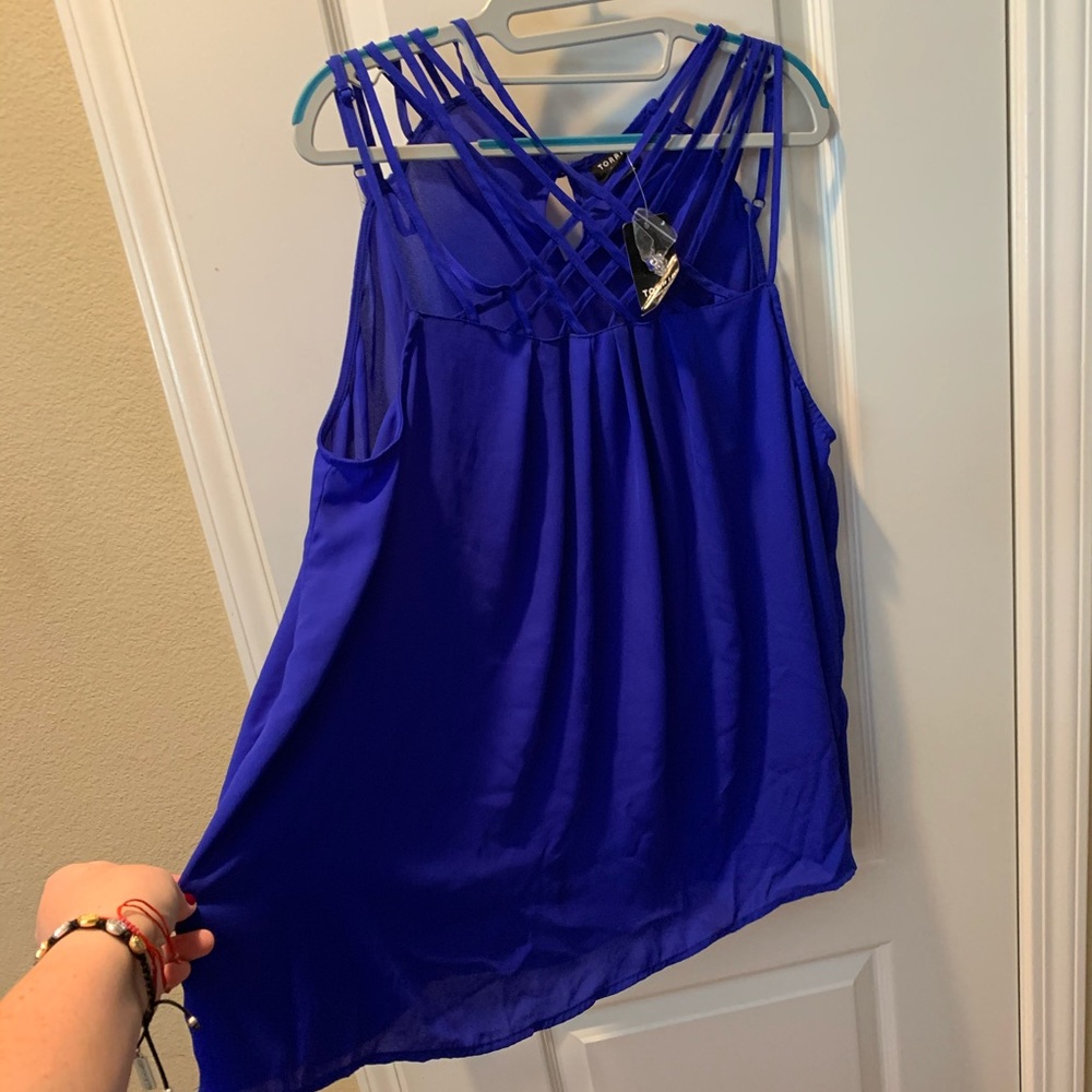 NWT Torrid Size 2 sleeveless blouse